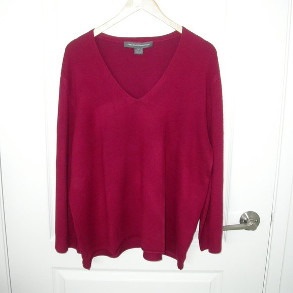 Red V neck Pullover - Picture 1 of 6